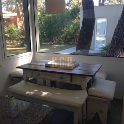 Casa laguna blanca manantiales – barrio privado
