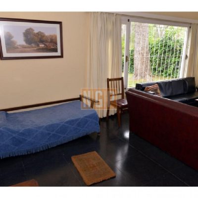 Casa en mansa, 2 dorm.