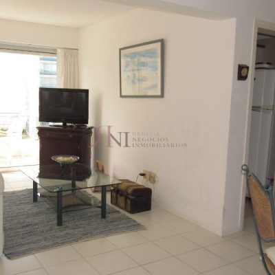 Lindo apartamento con vista al mar