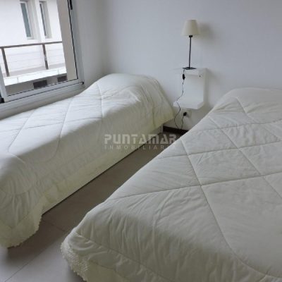 Venta apartamento 3 dorm. en mananatiales