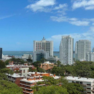 Excelente vista, a pasos del mar