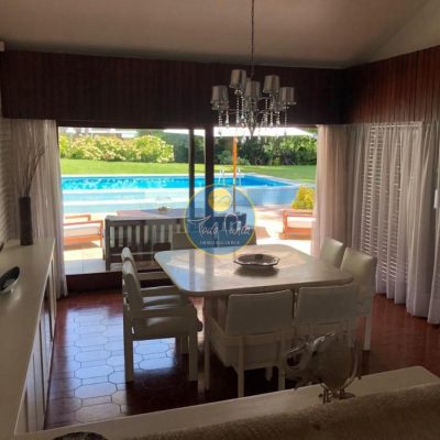 Espectacular chalet en punta del este alquiler y venta