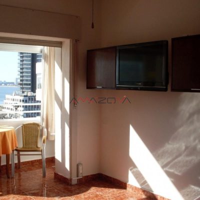 Alquiler península monoambiente vista al mar aire acondicionado mucama