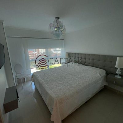Ideal apartamento con parrillero en el balcón y vista!