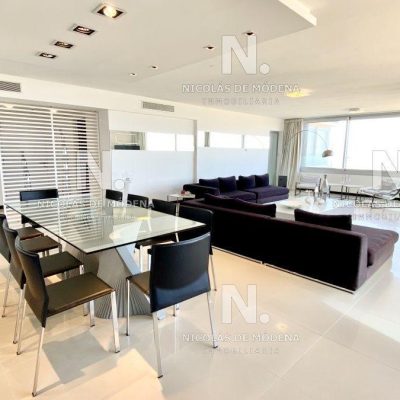 Tiburón 3. esquinero. maravillosas vistas al mar. excelentes servicios.