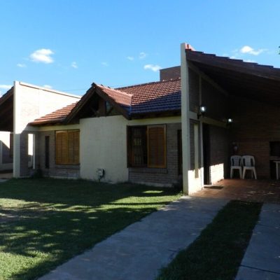 Alquiler cabañas baja inn rio en mina clavero