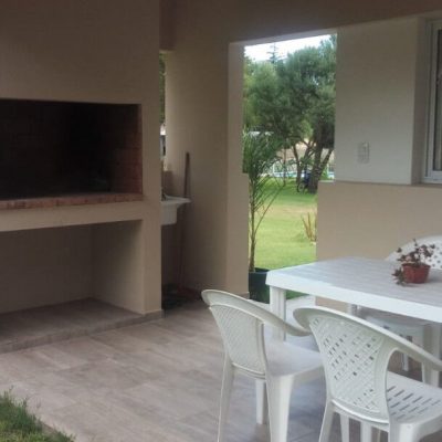 Alquiler juntos a la par departamentos en villa cura brochero