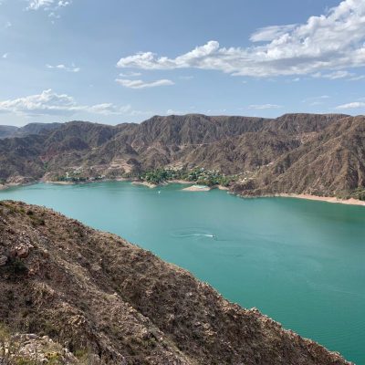 Alquiler casa frente al lago los reyunos en san rafael