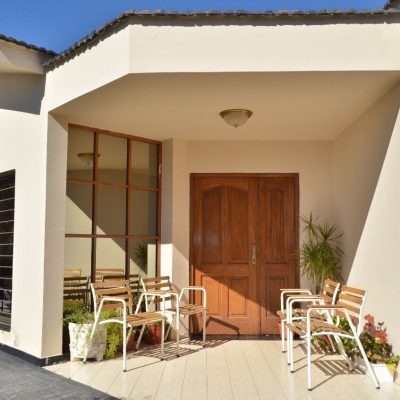 Alquiler casa cerrato en villa carlos paz