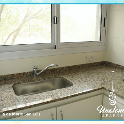 Alquiler unalome aparts en villa de merlo