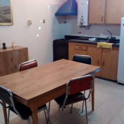 Alquiler 2  dptos tipo chalet en bº  resid. santa rita  a 2 cuadras d en villa carlos paz