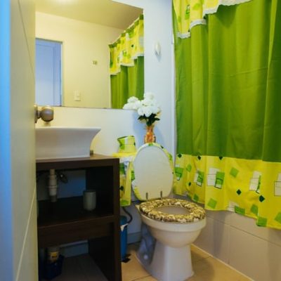 Renovado departamento cercano avda mar ,conserjeria 24 horas ,piscina quincho lavanderia