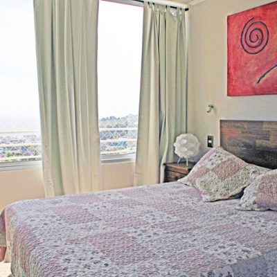 Arriendo departamento en reñaca con piscinas para 6 personas $90.000 por noche