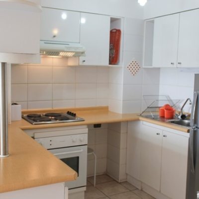 Departamento 6 personas, frente a la playa, vista mar, terraza, piscina temperada, estacionamiento