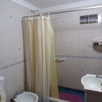 Casa en barrio colinas