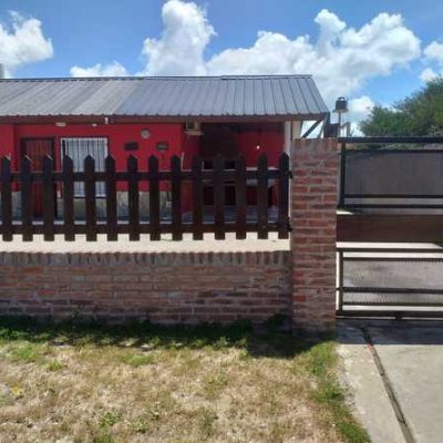 Temporada 2022/2023. departamentos y dúplex en villa gesell totalmente equipados.
