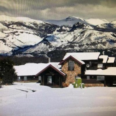 Casa familiar con vista al cerro chapelco