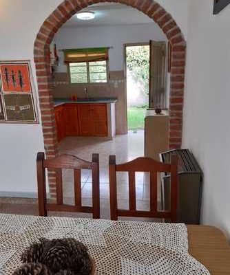 Casa a 100 metrs playa 300 mtrs de centro 2 dormit patio parrilla temp 2024