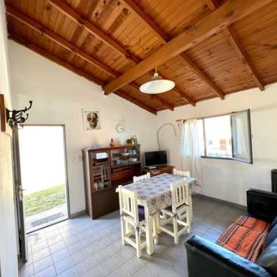 Comoda casa en b° vuriloche iv