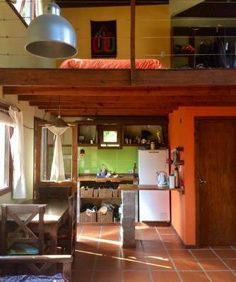 Casa en mar azul
