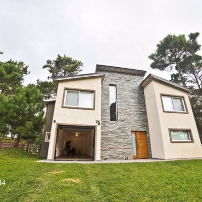 Casa en pinamar norte eslora