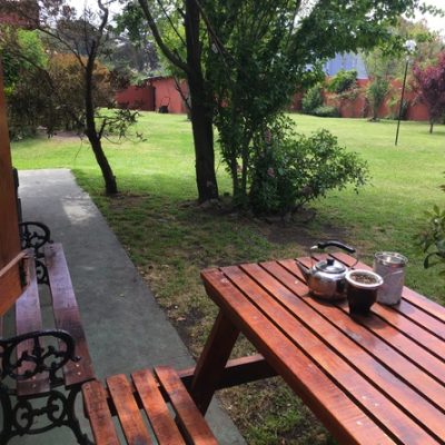 Oportunidad. departamentos de 2 y 3 ambientes c/cochera cubierta