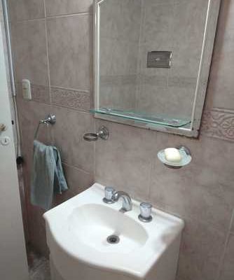 Departamento frente a plaza mitre 2 ambientes