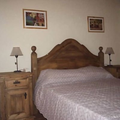 Departamentos en v. carlos paz centro – a 2 c. de la peatonal, piscina, parque, cochera, parrilla.