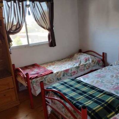 Alquilo duplex hasta 5 personas exelente ubicacion, todos los servicios