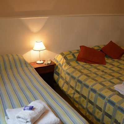 Departamento monoambientes centro salta para3/ 4, matrimonio con niños