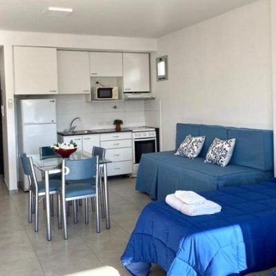 Monoambiente moderno de 40 m² en impecable estado.