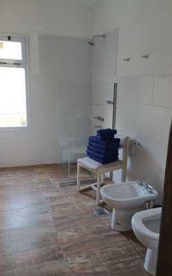 Cabaña para 5 a 10 personas, carpintería y merlo, san luis