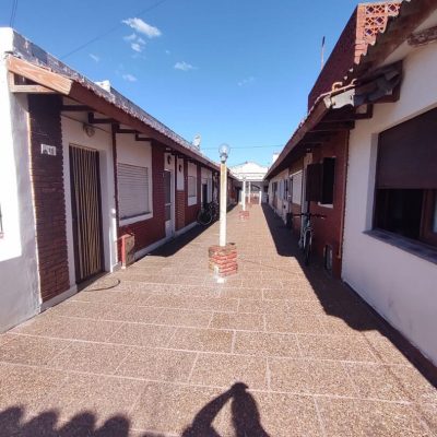 Depto de dos ambientes a metros del mar y del centro