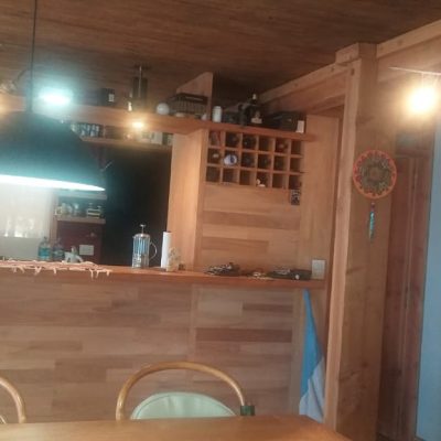 Cabaña club quillehue  lago huechulafquen (junin de los ande