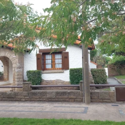 Casa tipo chalet 800m2.