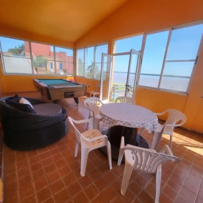 Casa apta para 7 personas frente al río en rincón santa maría ituzaingo