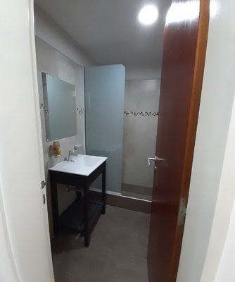 Departamento a estrenar! pleno centro de puerto madryn y a 250 mts del mar para 2 a 4 personas