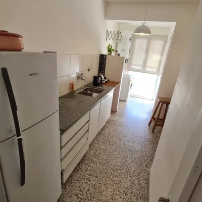 Bahía blanca. departamento a 4c del centro, 2 dormitorios. tus días más amenos en la ciudad….!