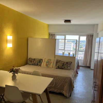 Departamento en edificio playa 2 refaccionado a nuevo. equipado para 4 personas .