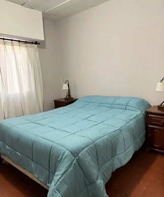 Alquilo departamento con terraza para 3 personas a
