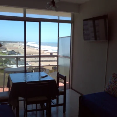 Dueña ed.playa club miramar
