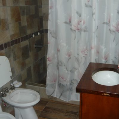 Dueño alquila cabaña vip- 2/4 personas / wi-fi / tv / cable .